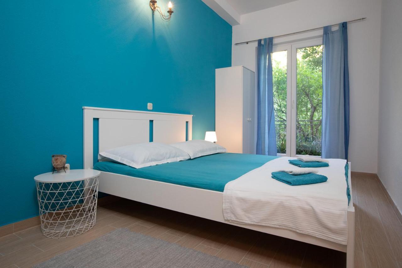 Vega Apartments Podgora Exterior foto